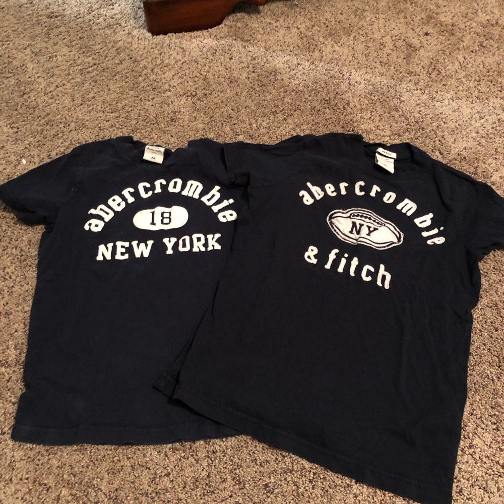 2 abercrombie t-shirts